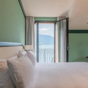 Du 4*, Varenna Italie